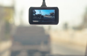 Worauf bei einer Dashcam im Auto zu achten ist - Wir klären auf.